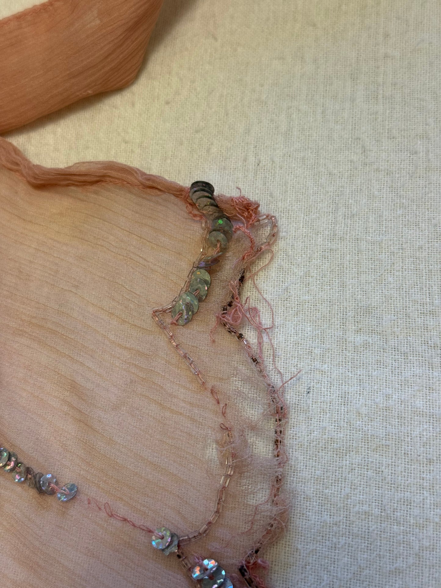 SEQUIN SHEER HALTERNECK