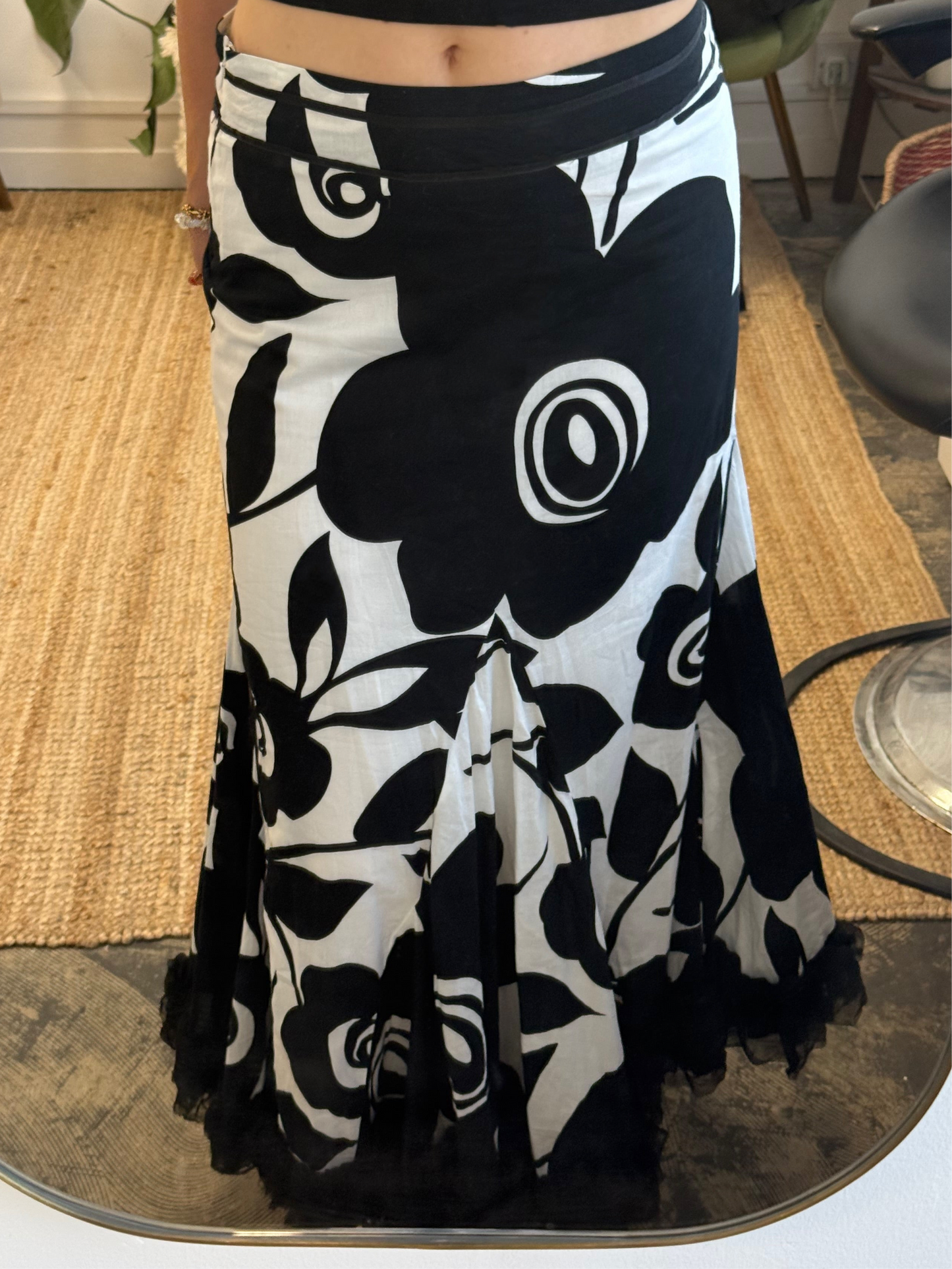 MAXI RUFFLED SKIRT