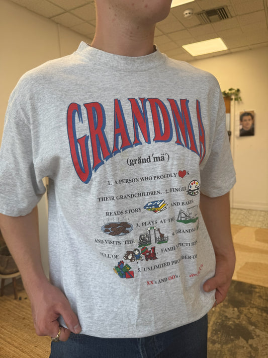 FUN GRAPHIC ‘GRANDMA’ TEE