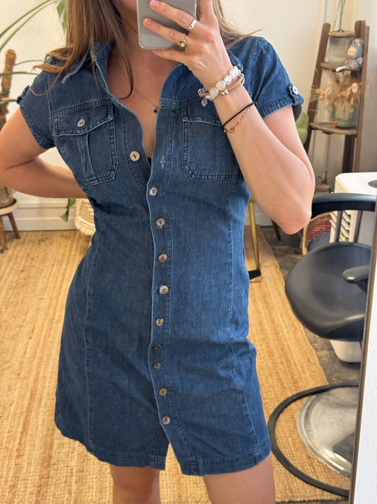 BUTTON-UP FRONT DENIM DRESS
