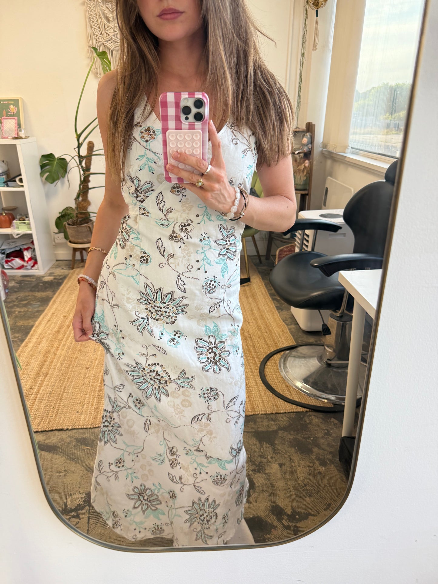 WHITE EMBROIDERED 90s MAXI DRESS