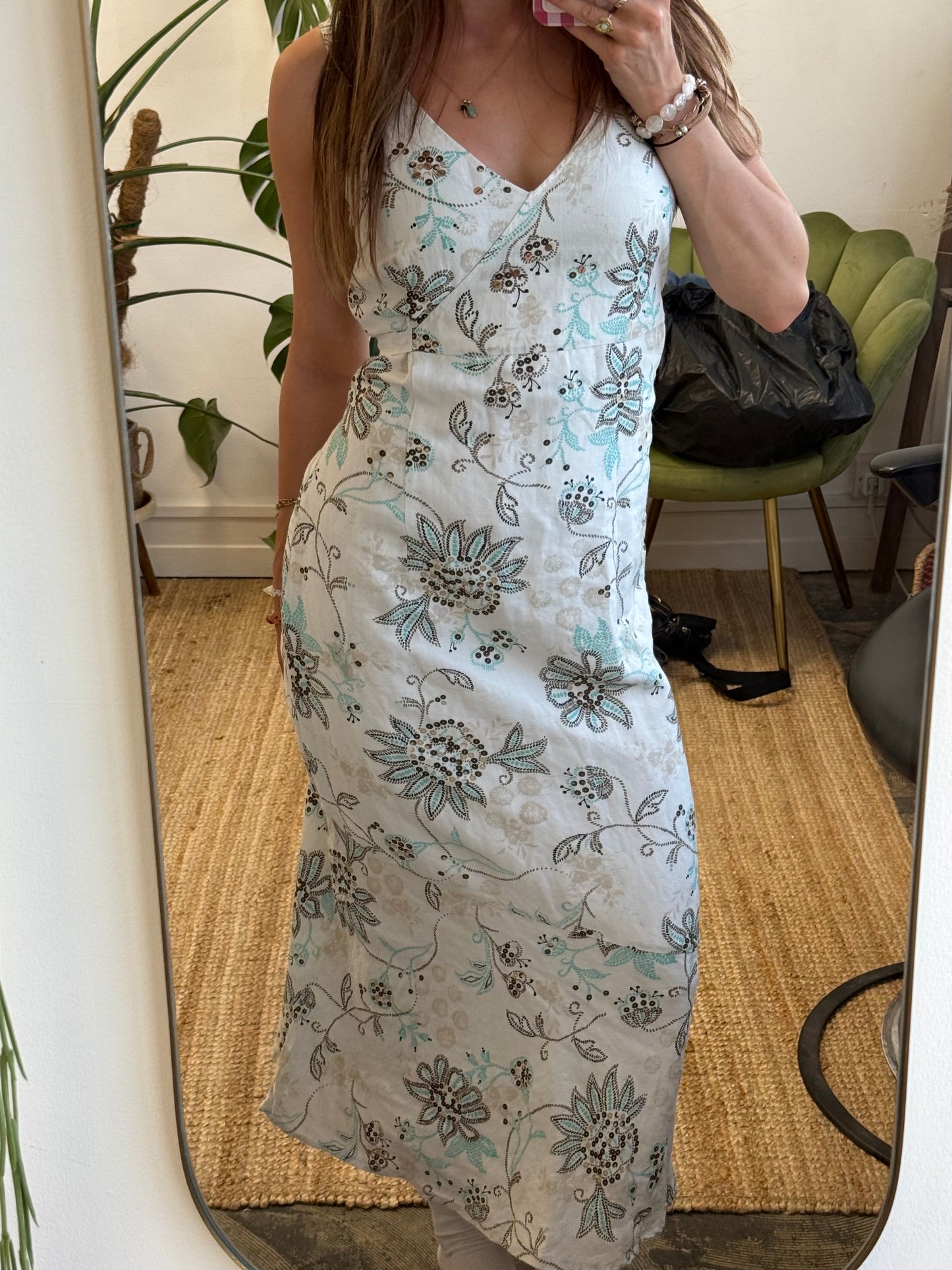 WHITE EMBROIDERED 90s MAXI DRESS